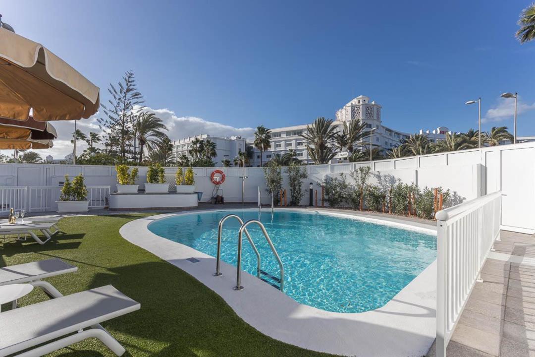 Lightbooking Alemania Piscina Privada Playa Del Ingles Exterior foto